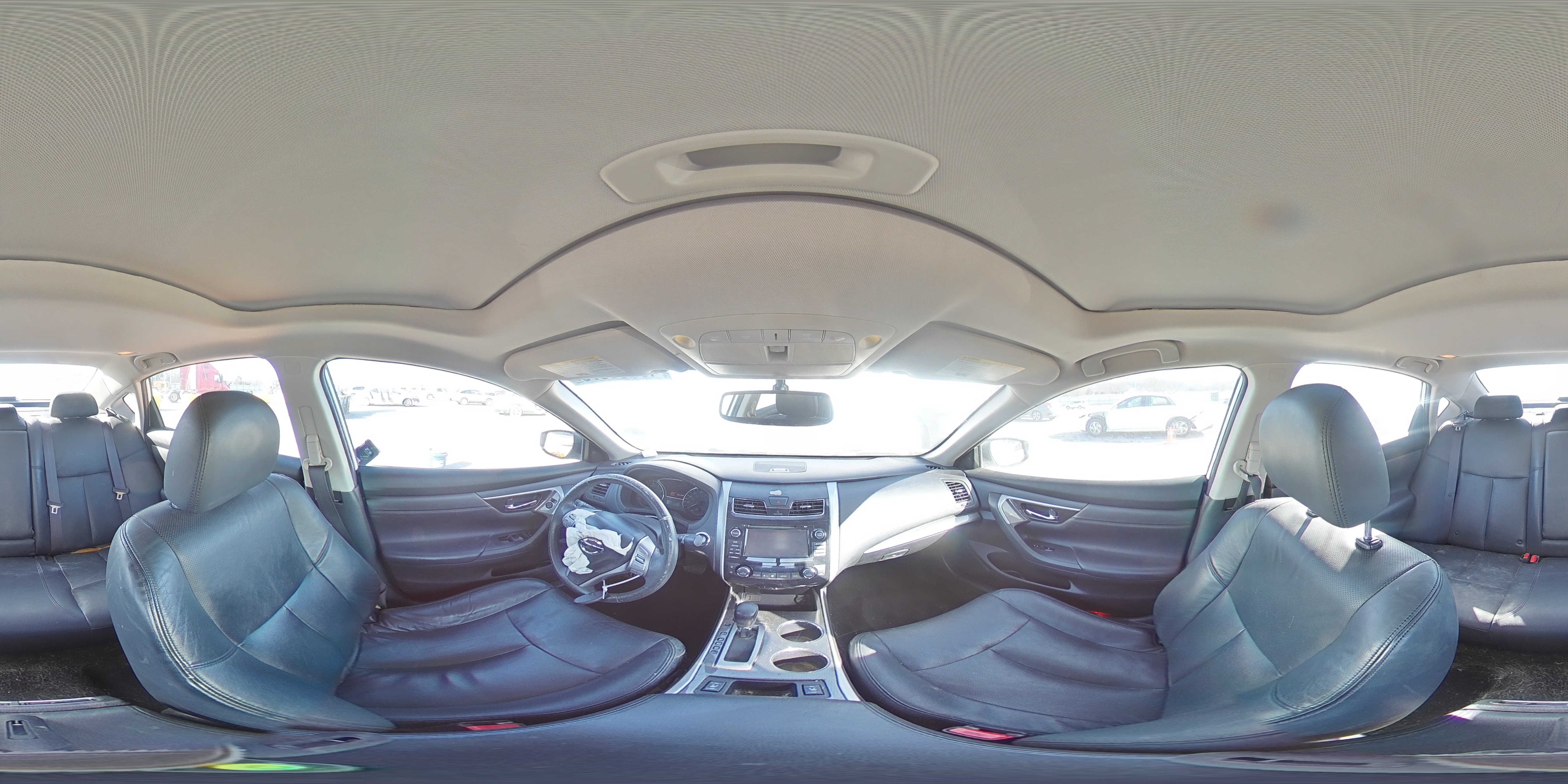 2015 Nissan Altima - Image 13