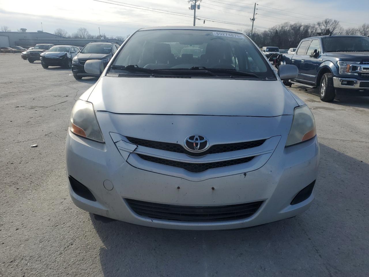 2008 Toyota Yaris - Image 5