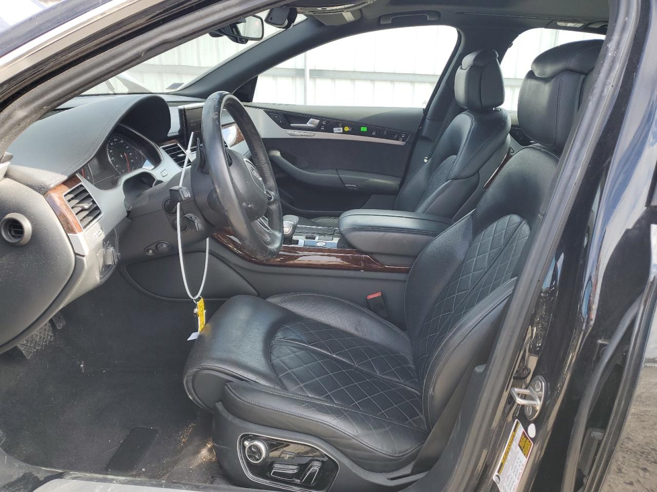 2013 Audi A8 - Image 7