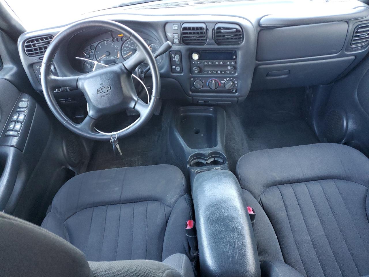 2004 Chevrolet Blazer - Image 8