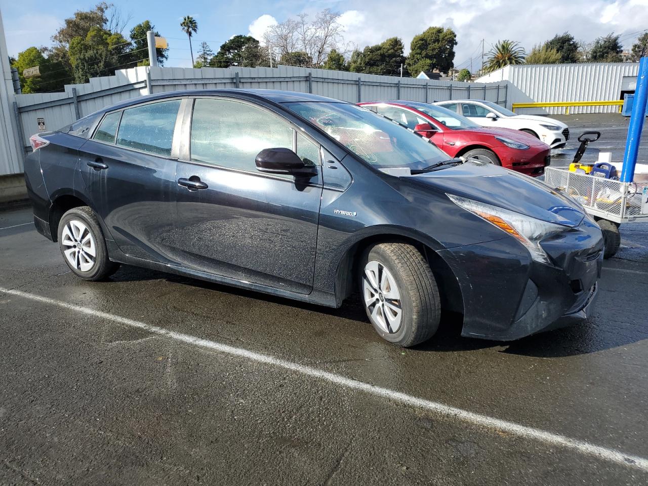 VIN JTDKARFU6H3537664 2017 TOYOTA PRIUS no.4