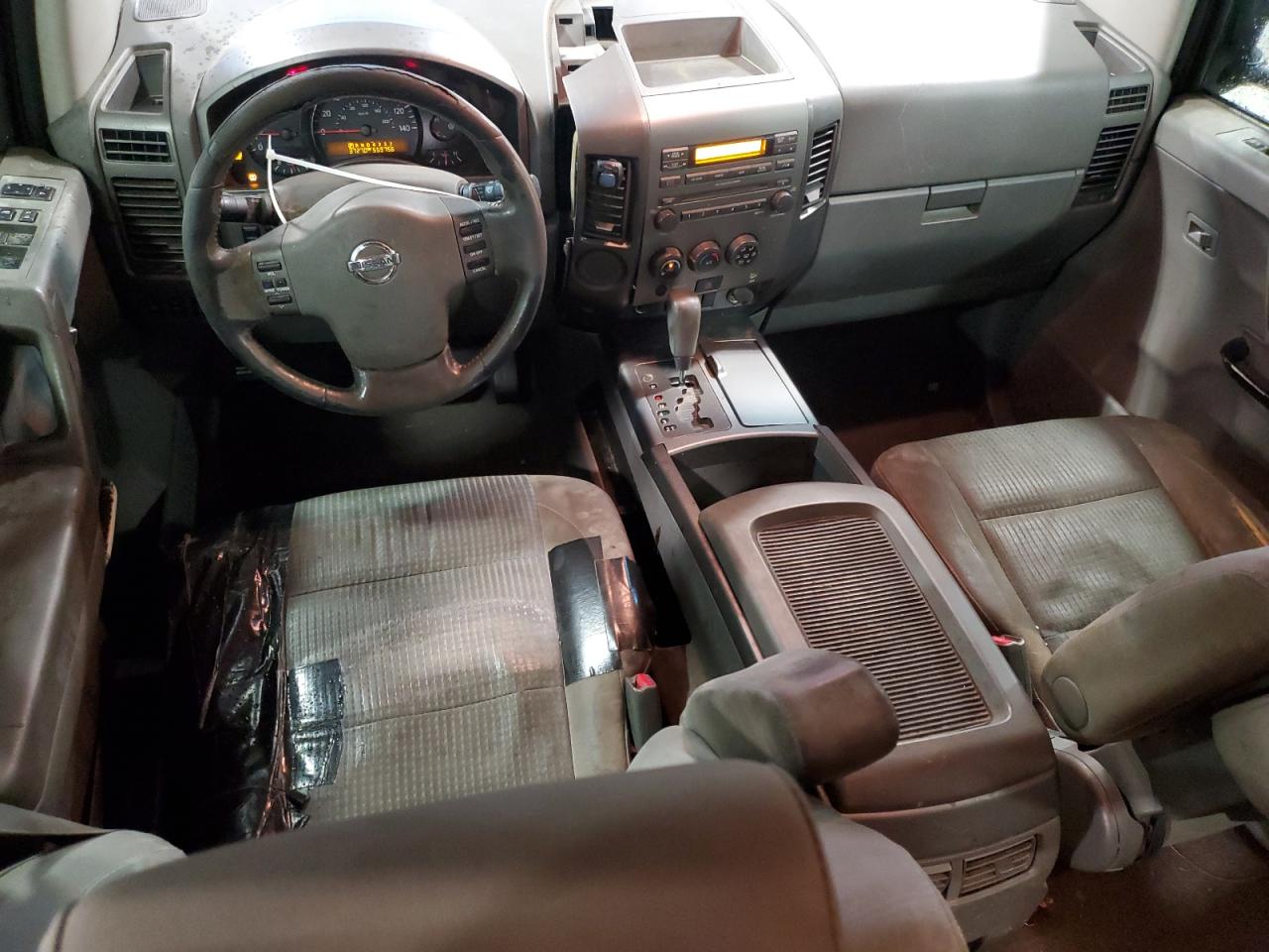 2007 Nissan Titan - Image 8