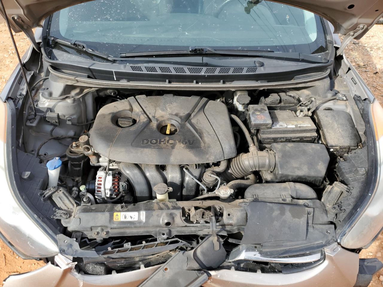 2013 Hyundai Elantra - Image 11