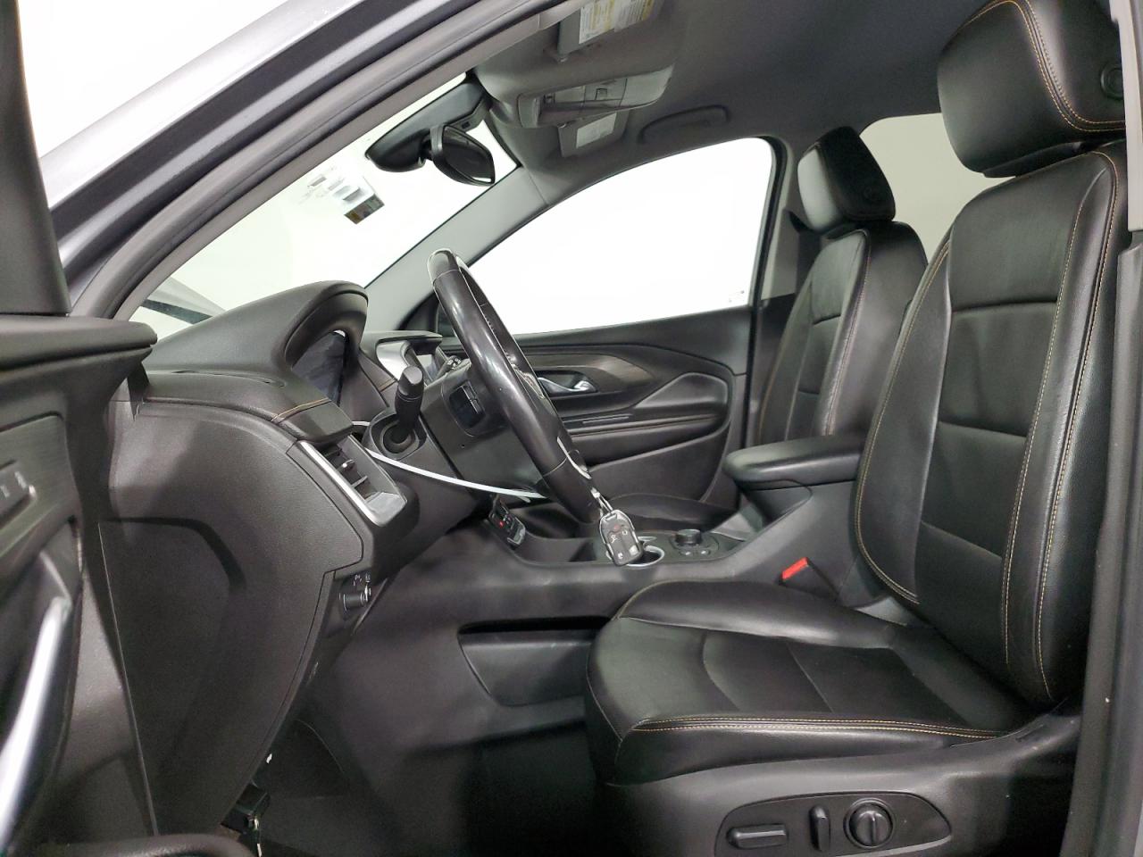 2021 GMC Terrain - Image 7