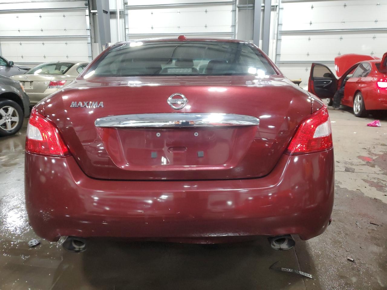2010 Nissan Maxima - Image 6