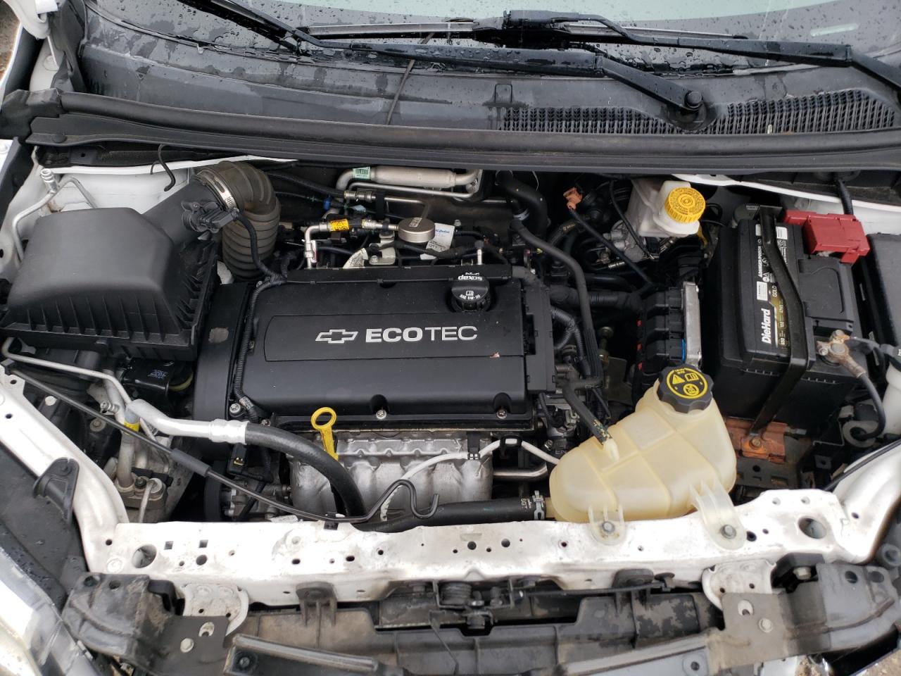 2017 Chevrolet Sonic - Image 11