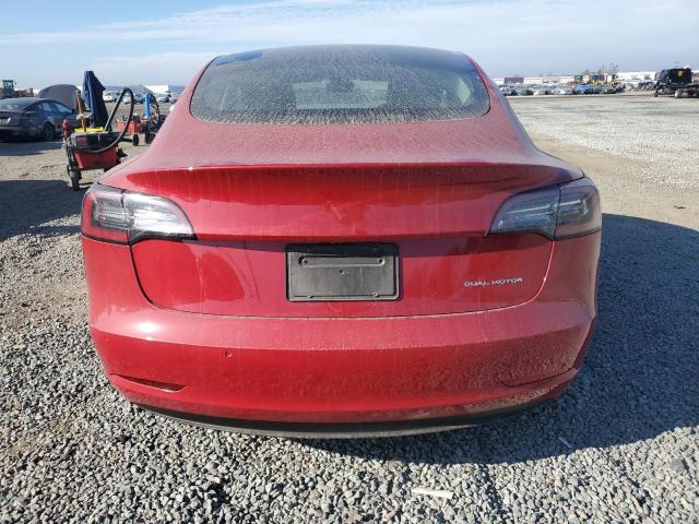  TESLA MODEL 3 2022 Красный