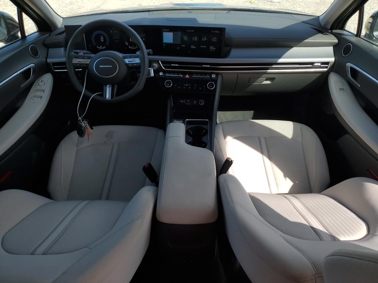 2024 Hyundai Sonata - Image 8