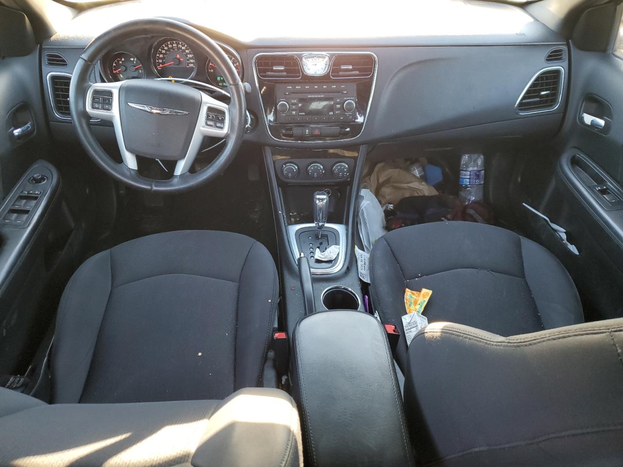 2013 Chrysler 200 - Image 8