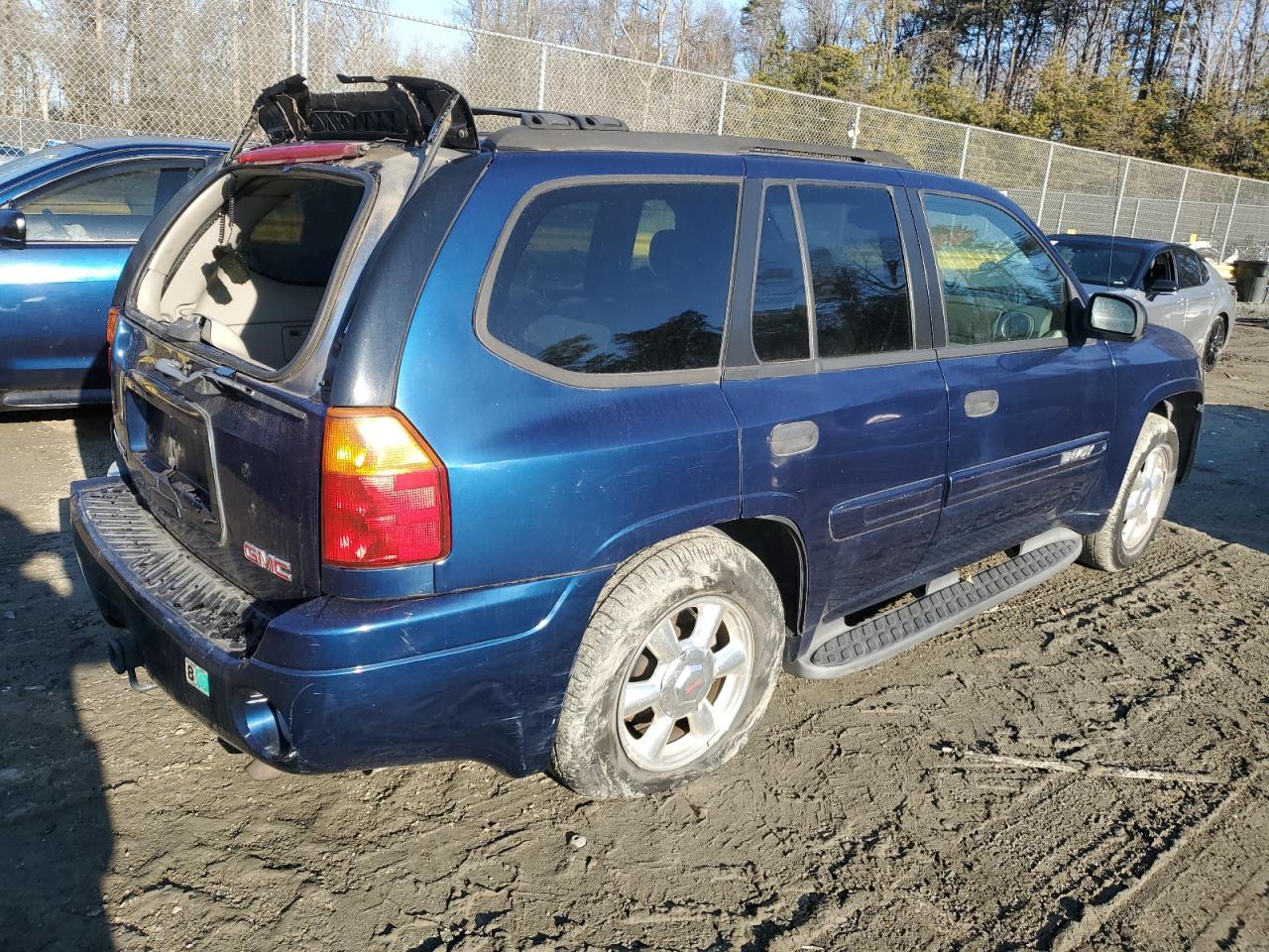 2003 GMC Envoy - Image 3