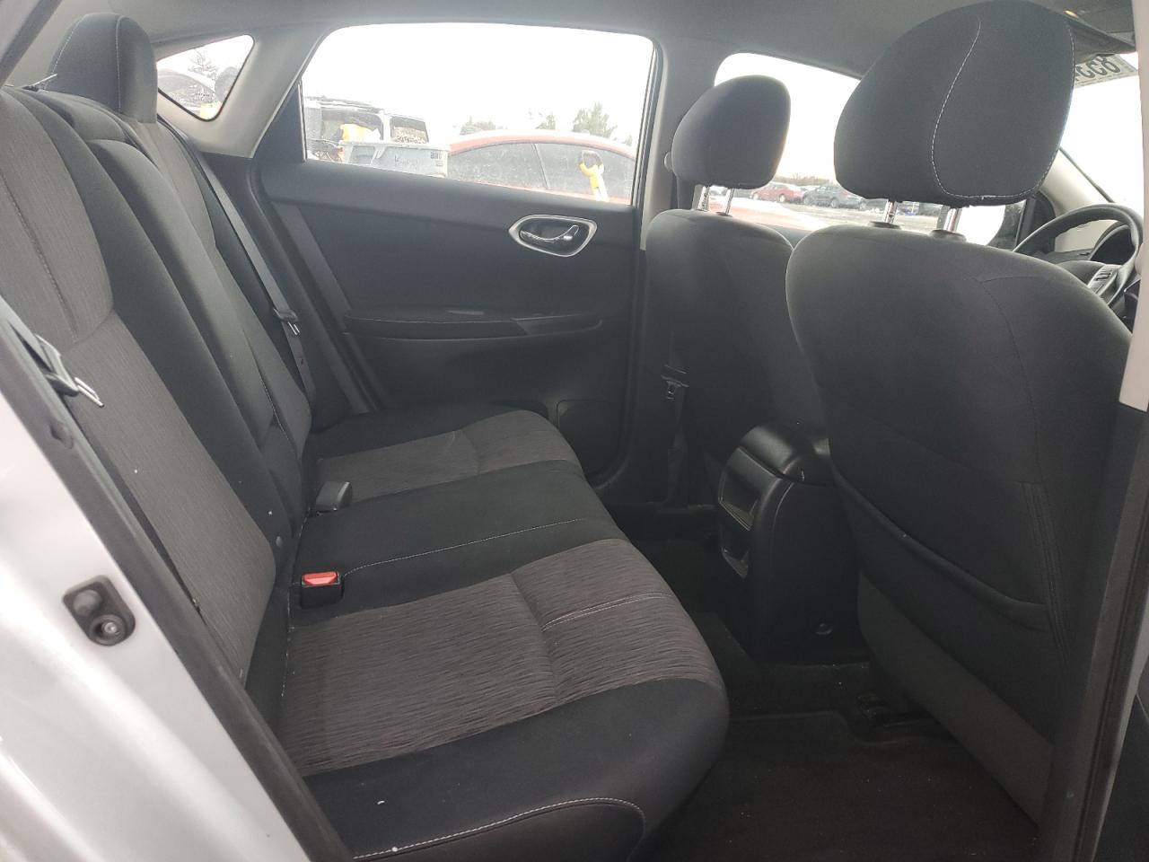 2014 Nissan Sentra - Image 10