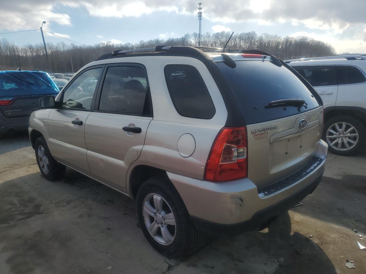 2009 Kia Sportage - Image 2