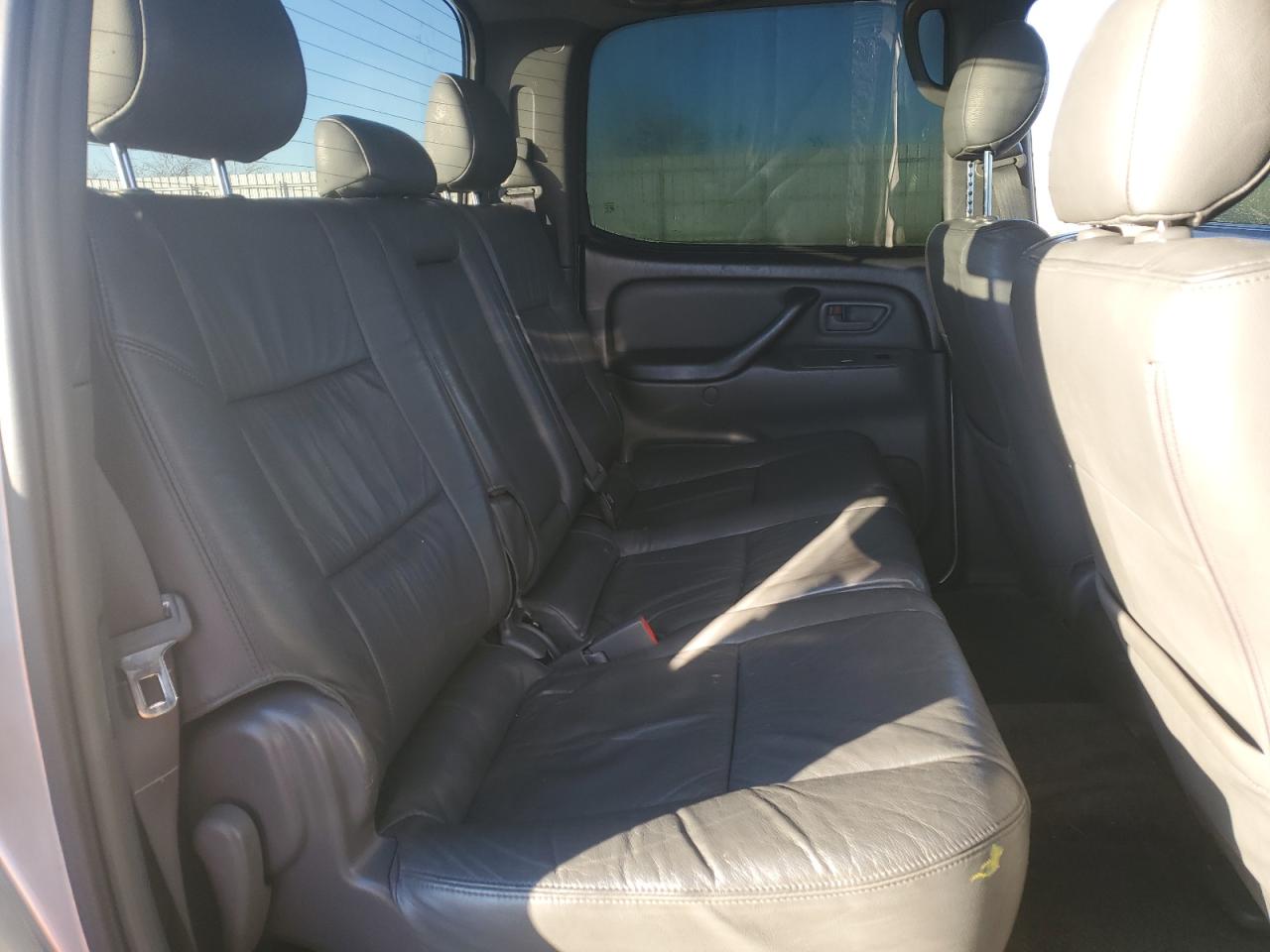 2006 Toyota Tundra - Image 11