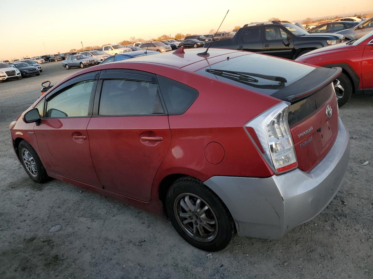 2010 Toyota Prius - Image 2