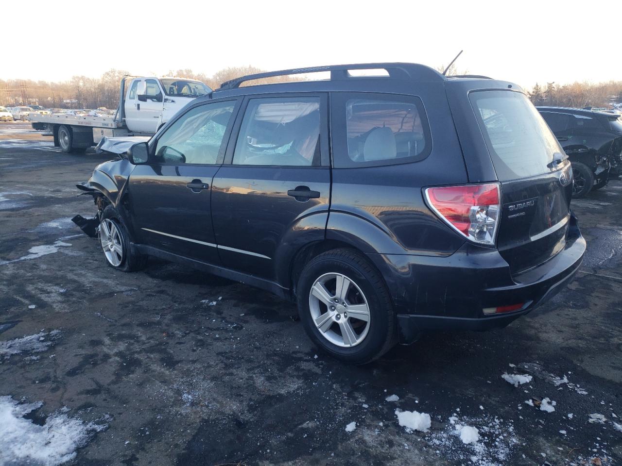 2013 Subaru Forester - Image 2