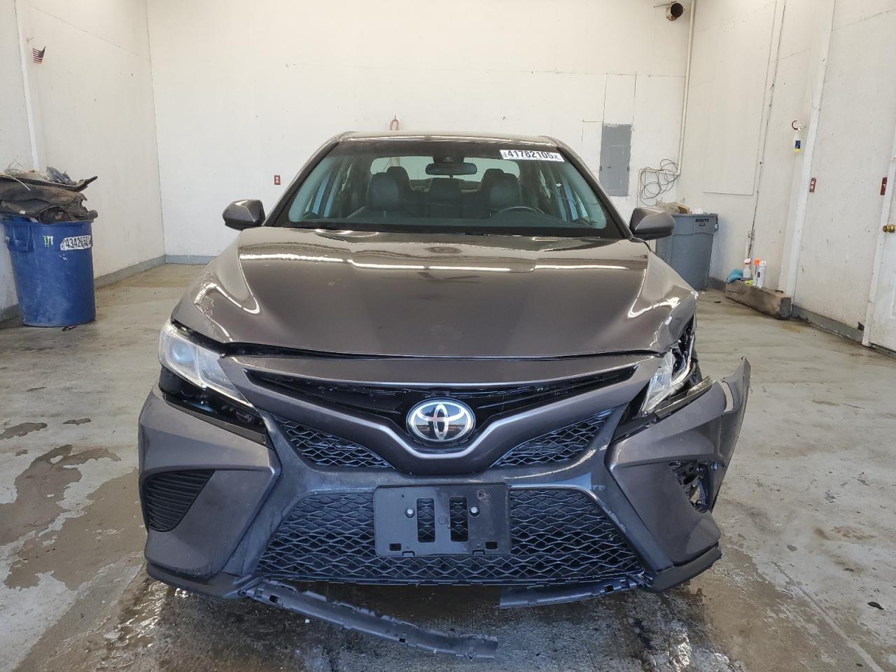 2019 Toyota Camry - Image 5