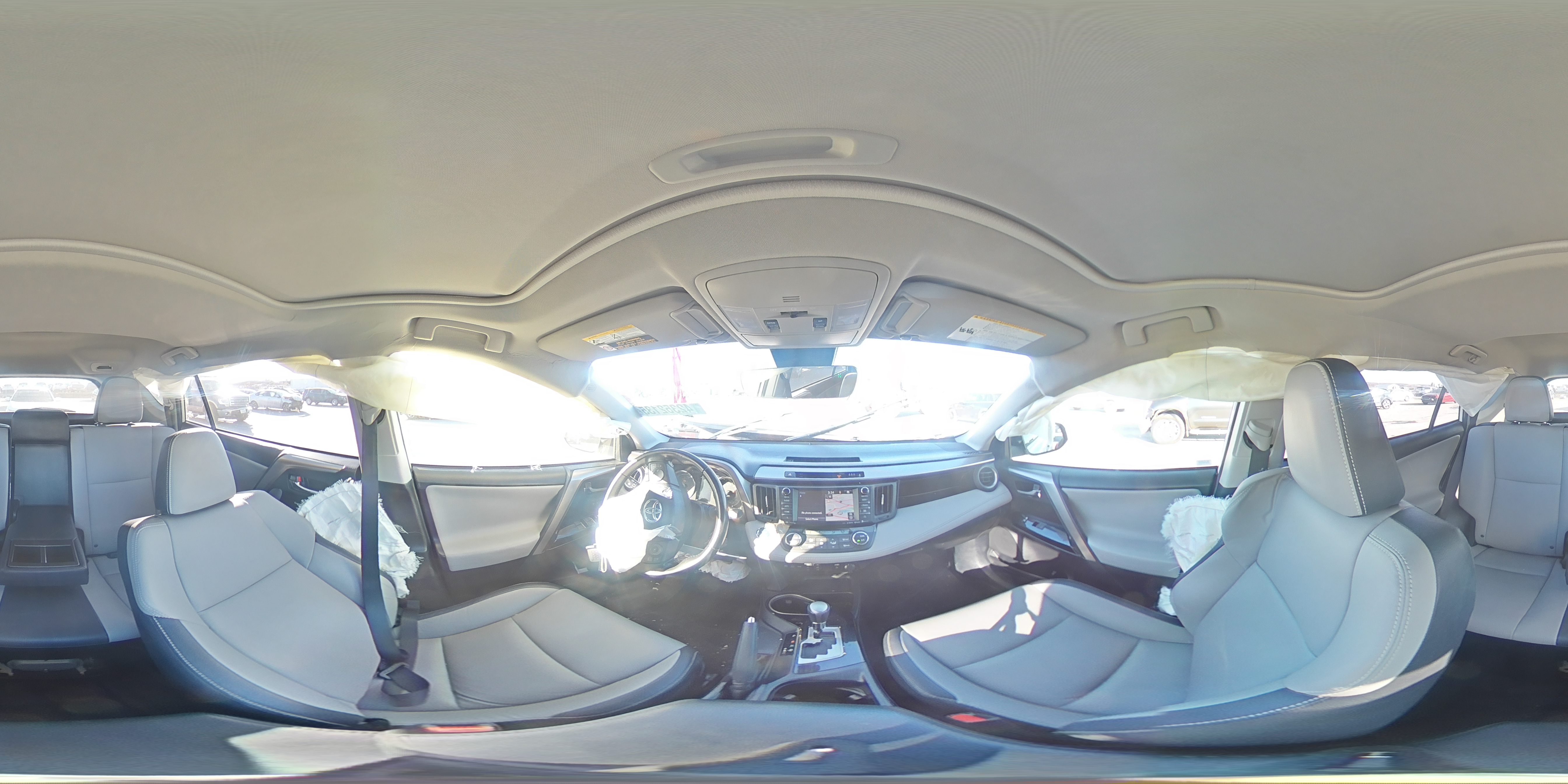 2018 Toyota RAV 4 - Image 14