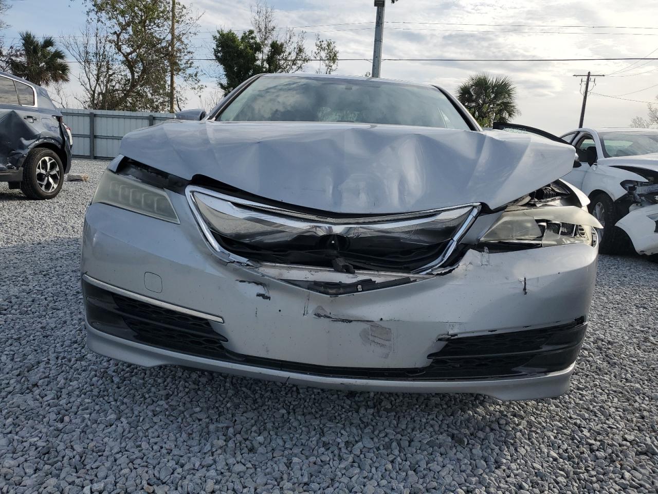 2017 Acura TLX - Image 5