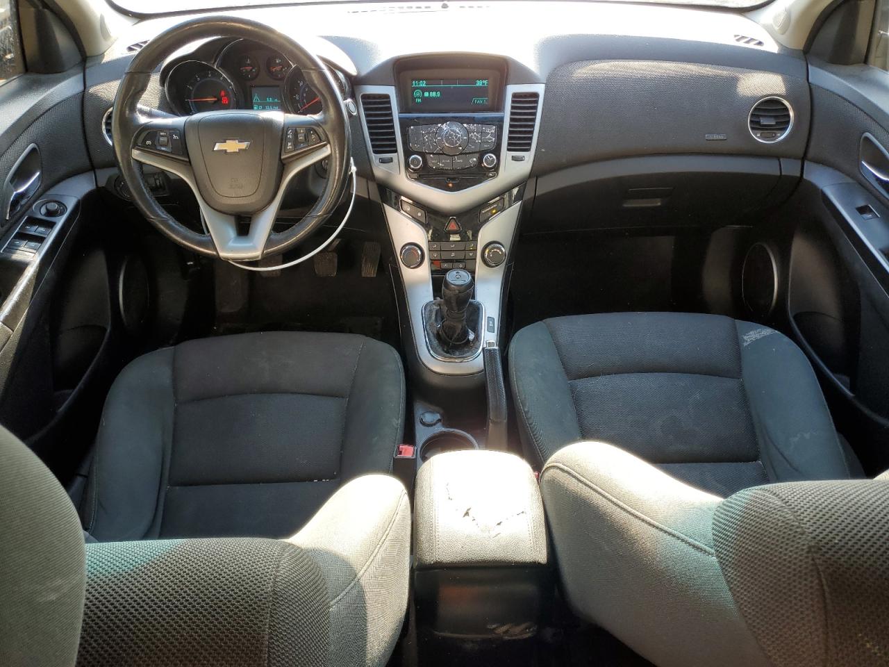 2012 Chevrolet Cruze - Image 8