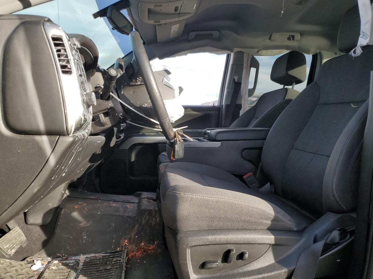 2019 Chevrolet Silverado - Image 7