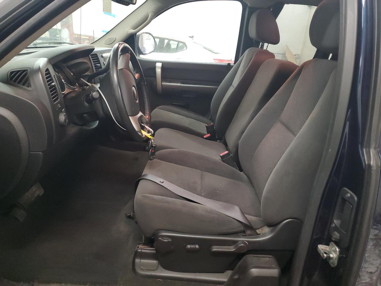 2008 Chevrolet Silverado - Image 7