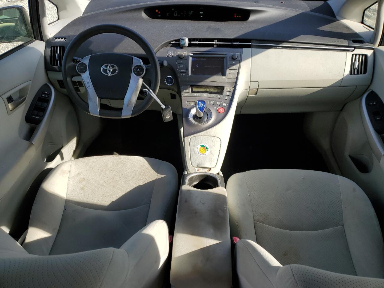 2012 Toyota Prius - Image 8