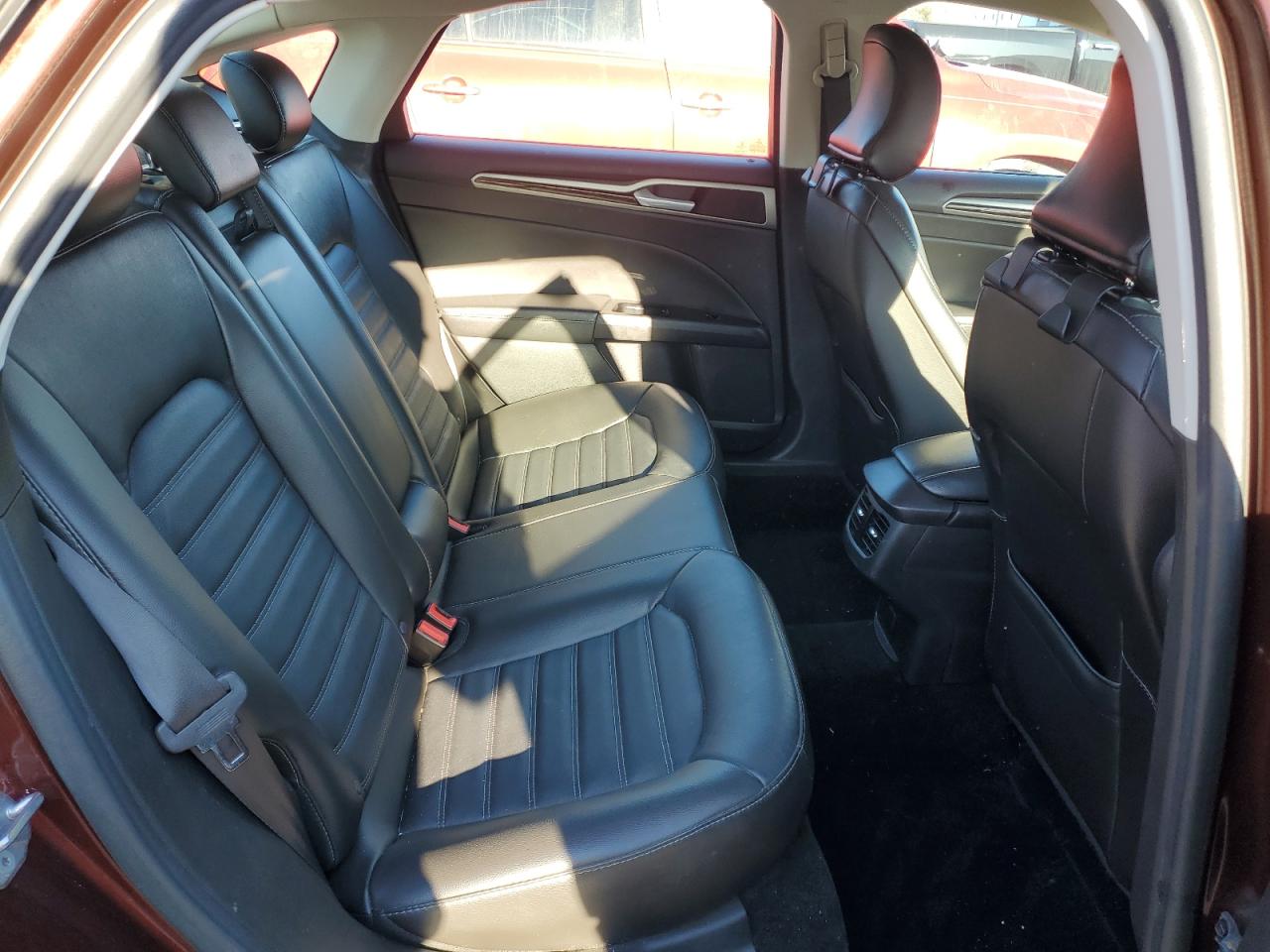 2016 Ford Fusion - Image 10