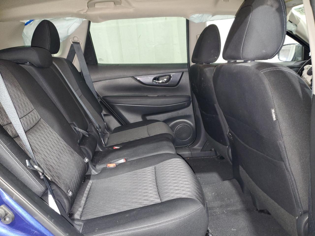 2020 Nissan Rogue - Image 11