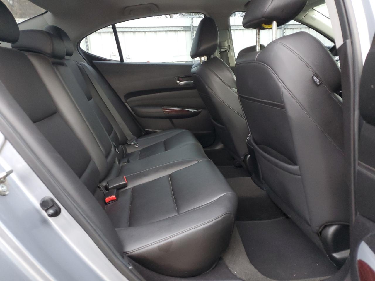 2015 Acura TLX - Image 10