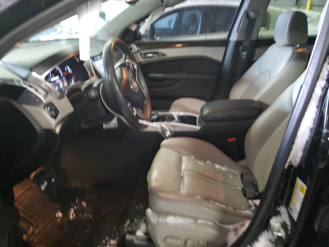 2015 Cadillac SRX - Image 7