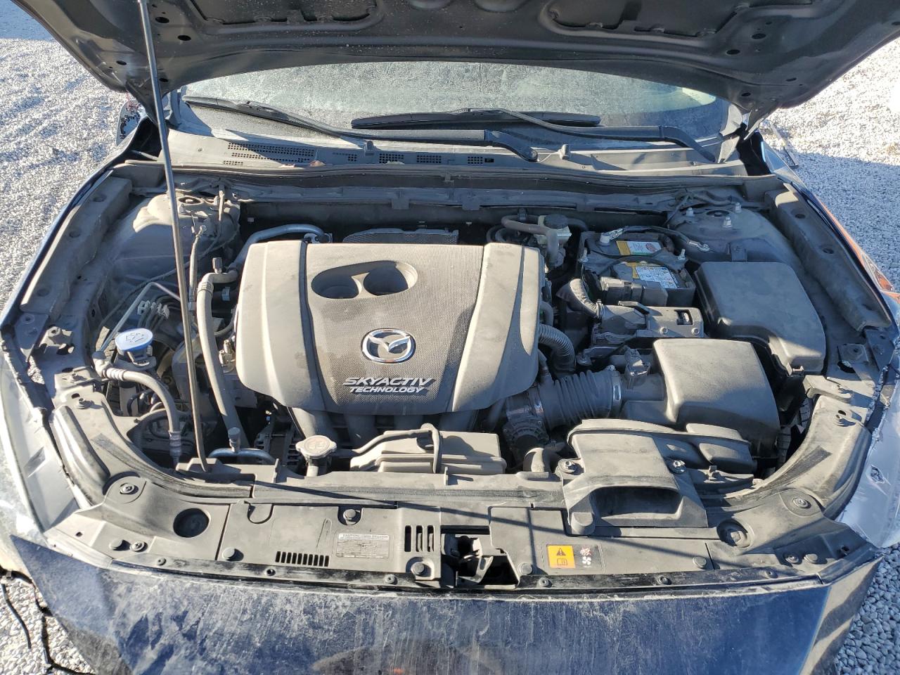 2017 Mazda 3 - Image 13