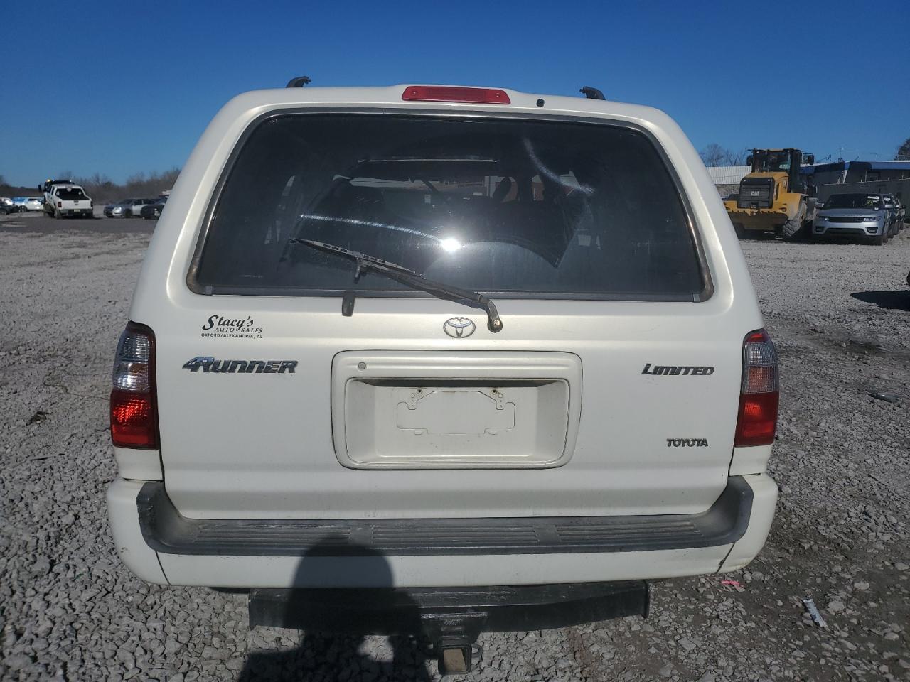 2002 Toyota 4Runner - Image 6