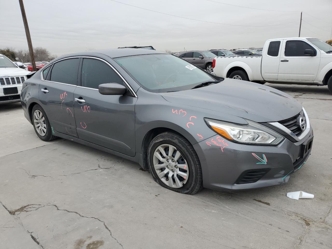 2017 Nissan Altima - Image 4
