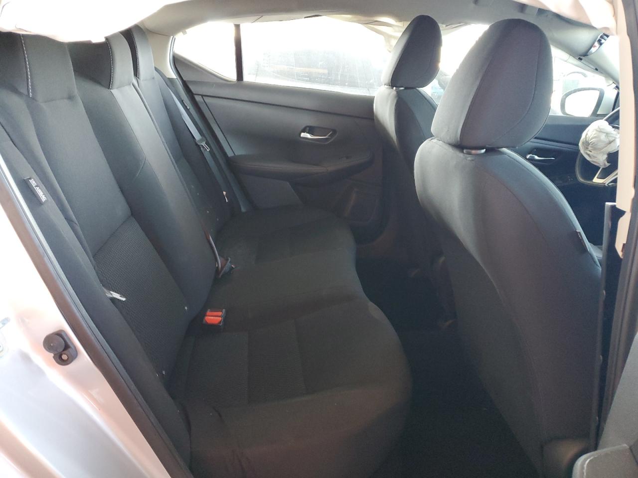 2021 Nissan Sentra - Image 10