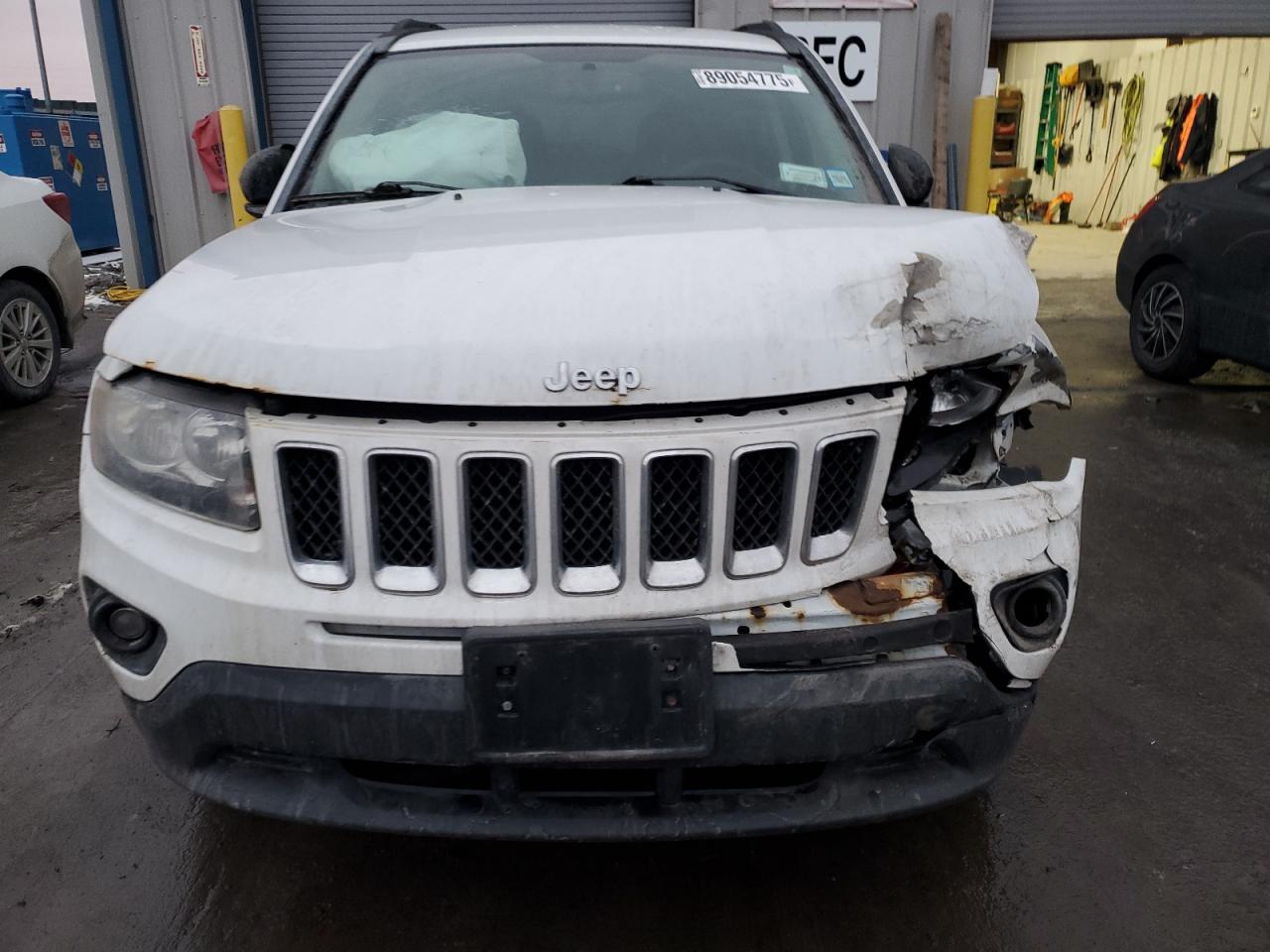2016 Jeep Compass - Image 5