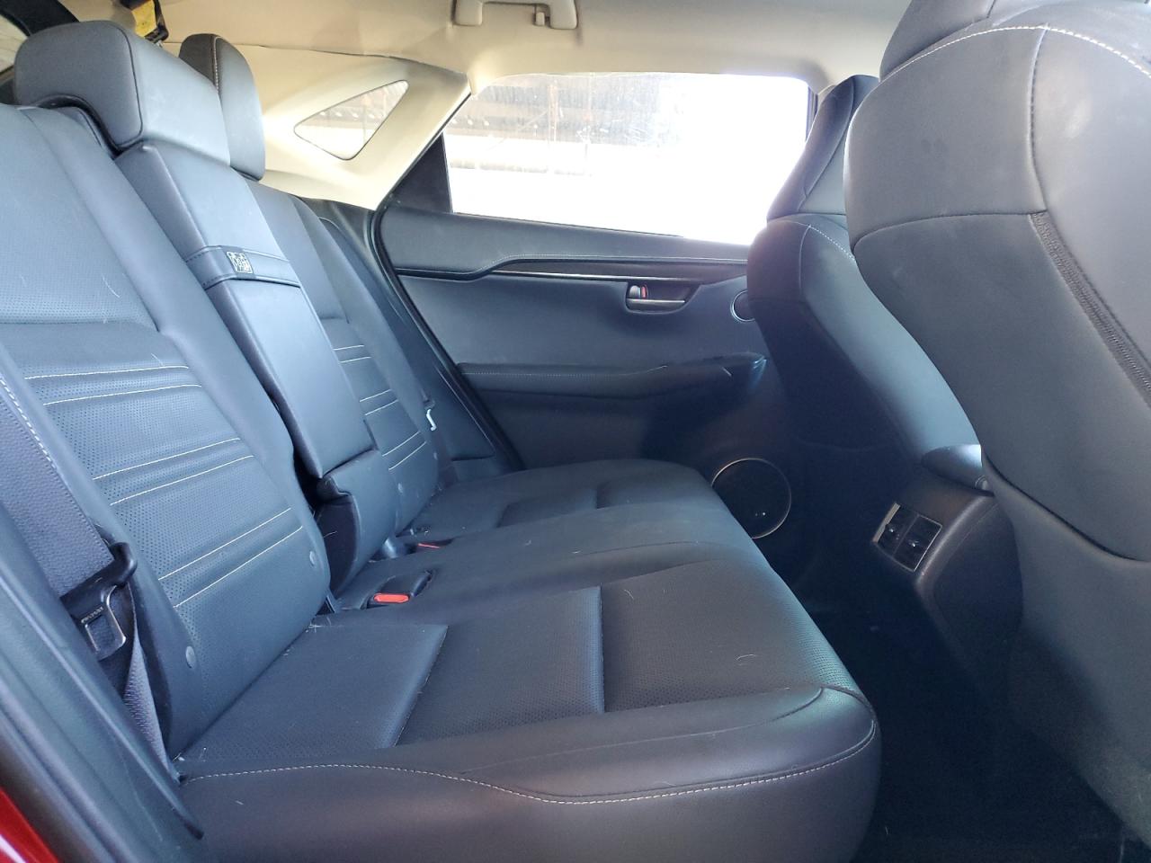 2017 Lexus NX - Image 11