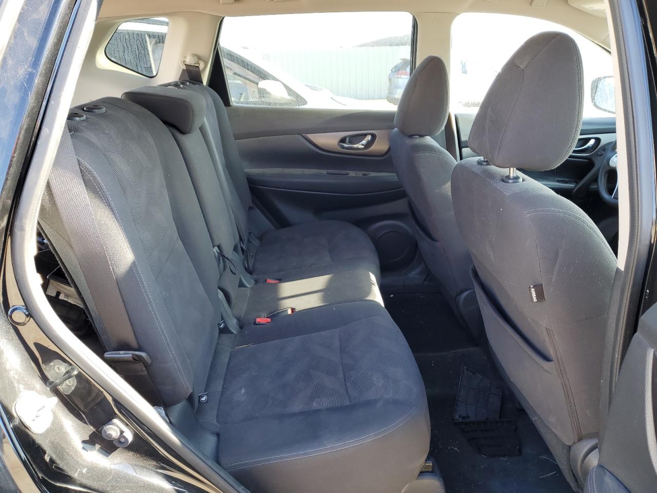 2016 Nissan Rogue - Image 10