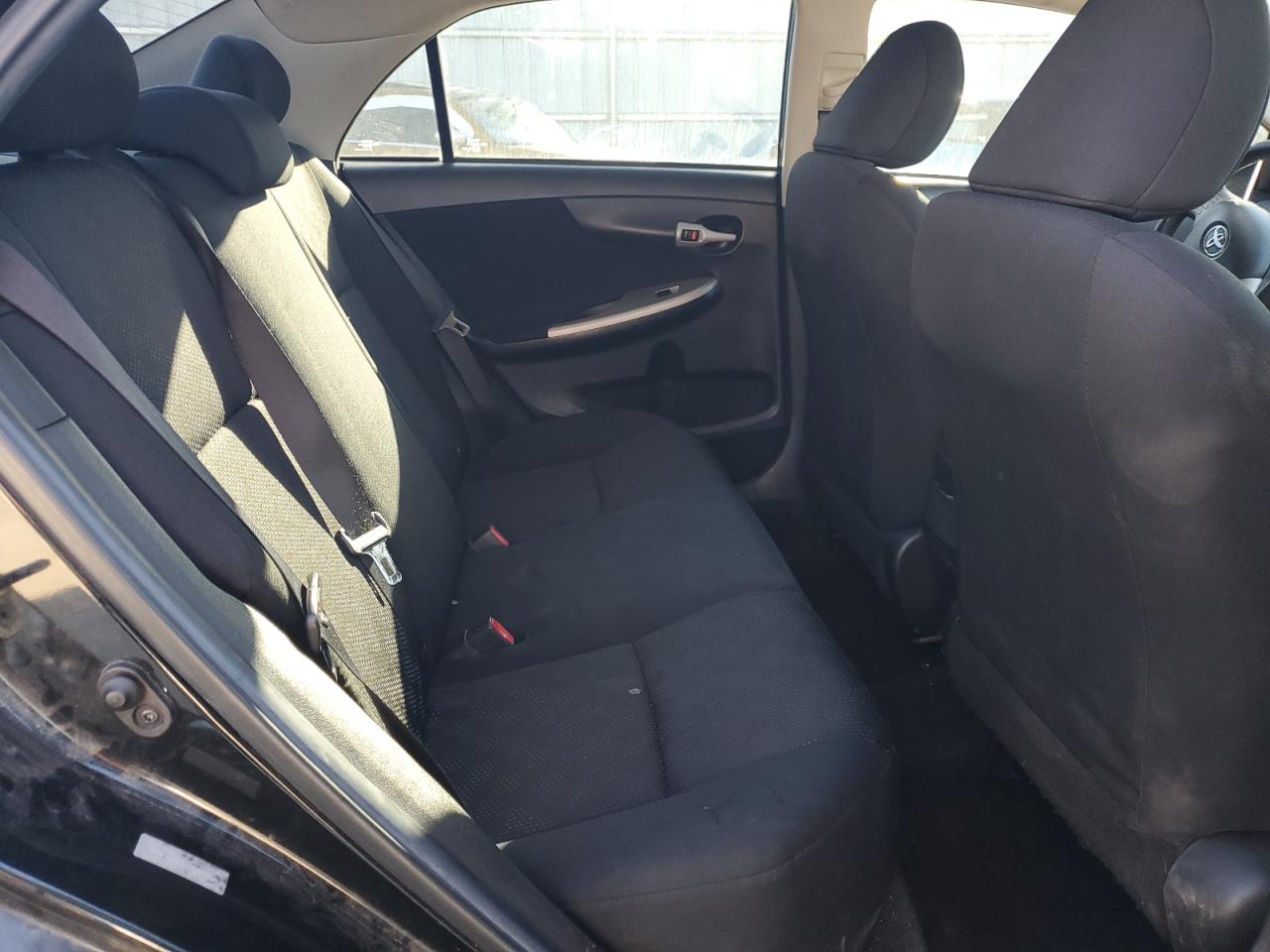 2010 Toyota Corolla - Image 10