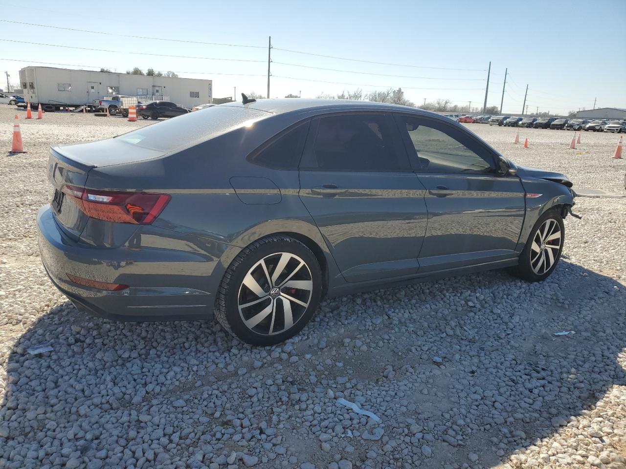 2020 Volkswagen Jetta - Image 3