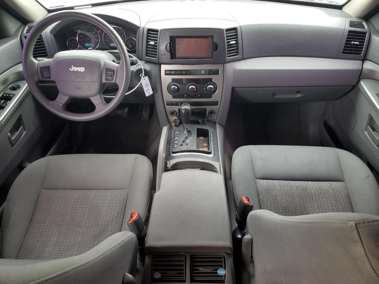 2007 Jeep Grand Cherokee - Image 8