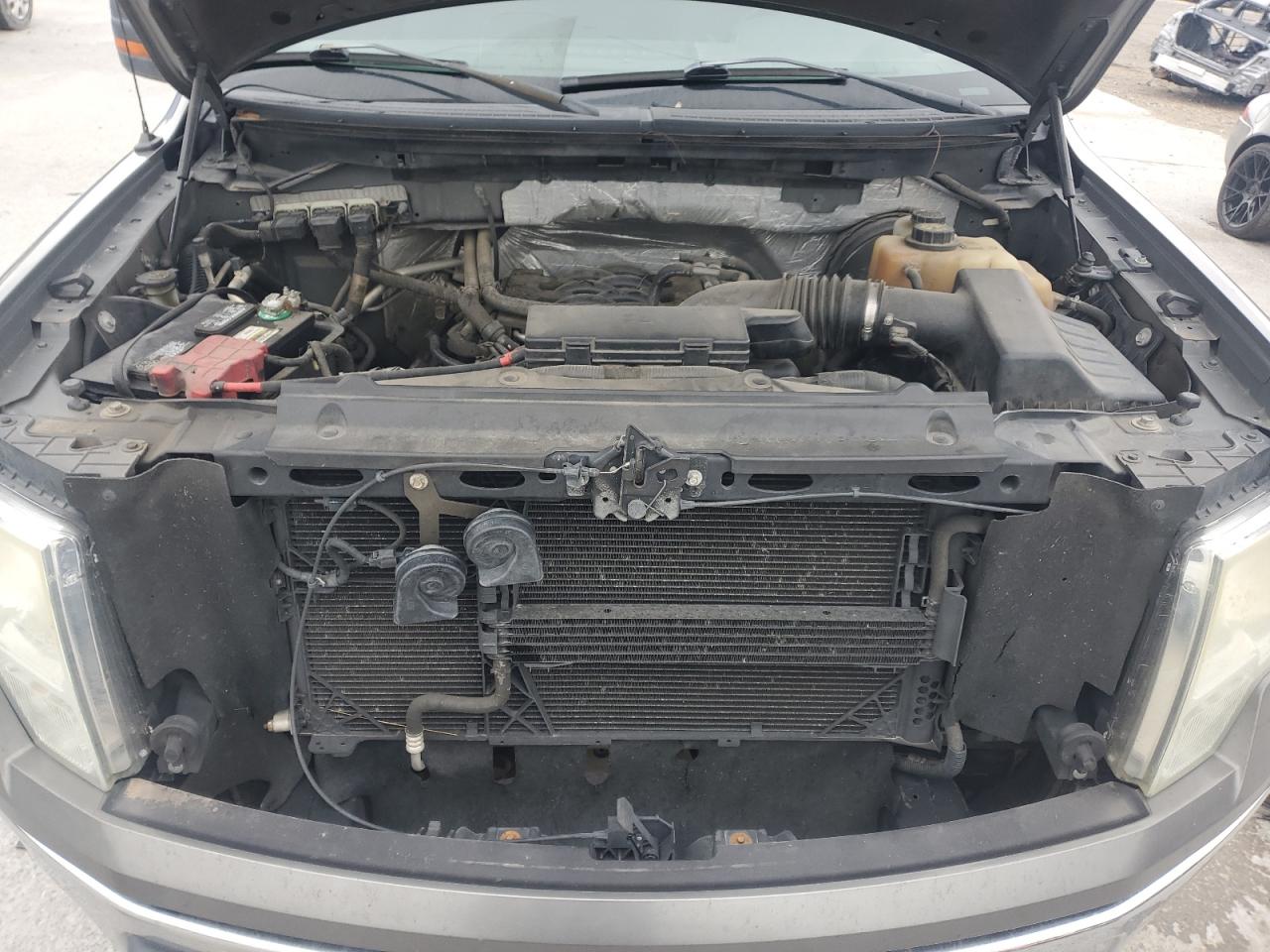 2011 Ford F-150 - Image 13
