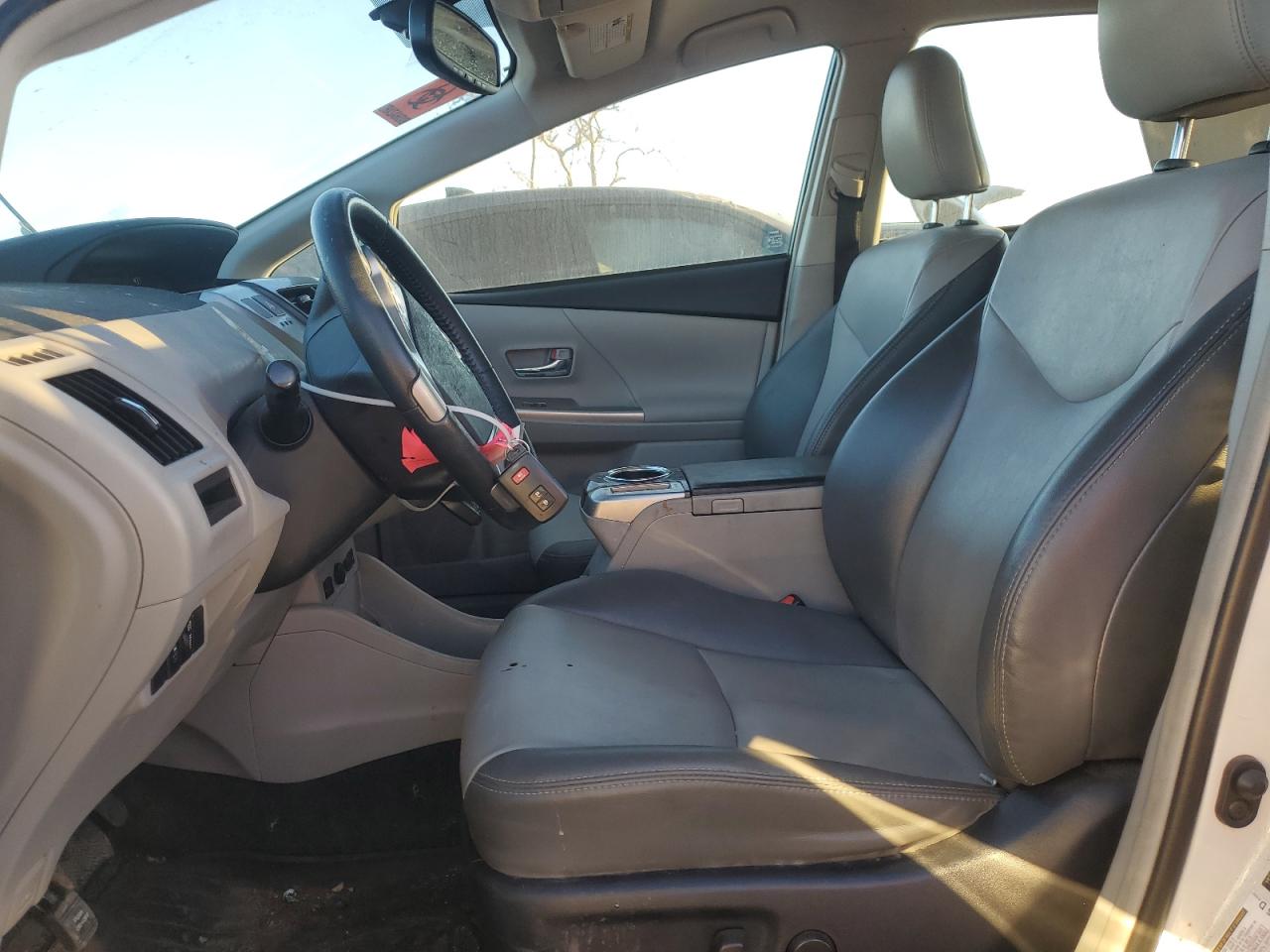 2017 Toyota Prius - Image 7