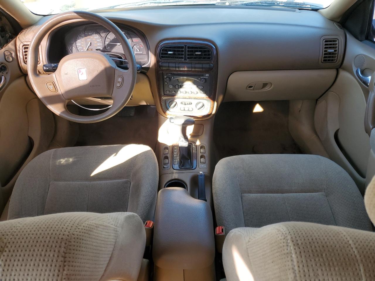 2001 Saturn LW - Image 8