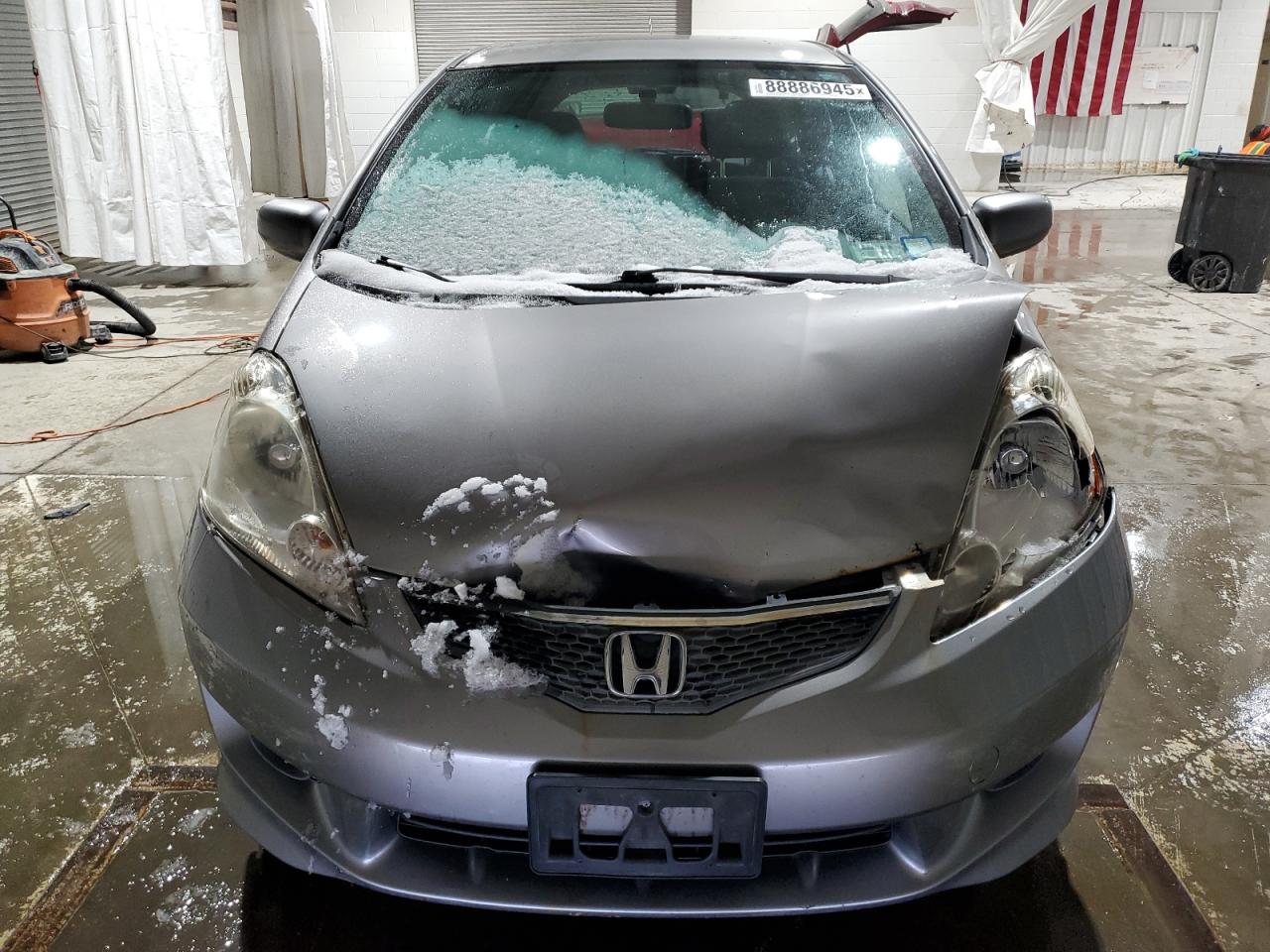 2010 Honda Fit - Image 5