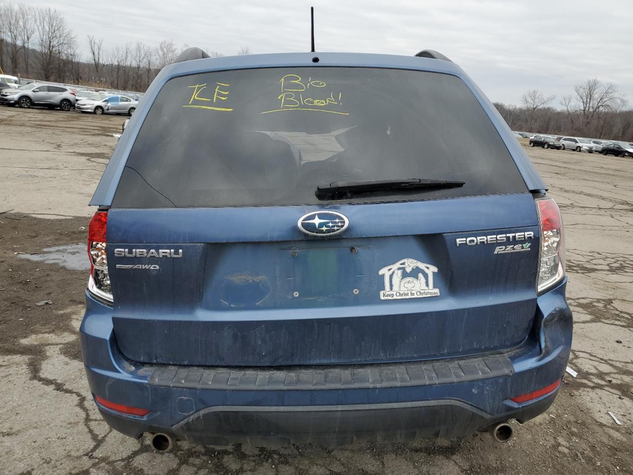2010 Subaru Forester - Image 6