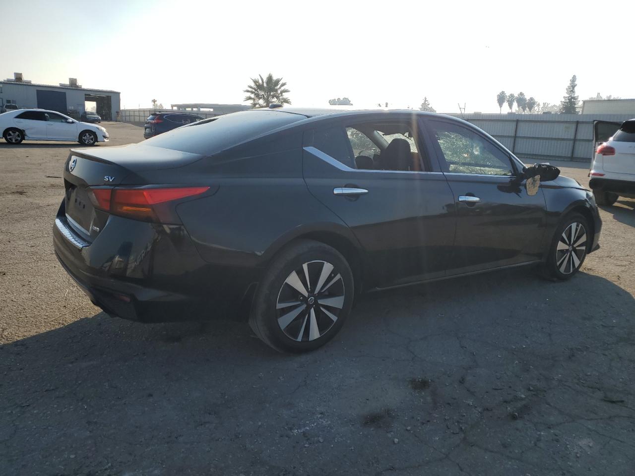2019 Nissan Altima - Image 3
