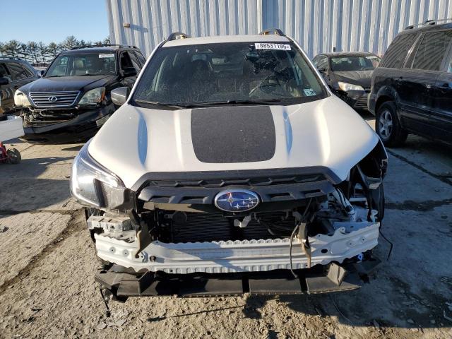  SUBARU FORESTER 2023 Білий