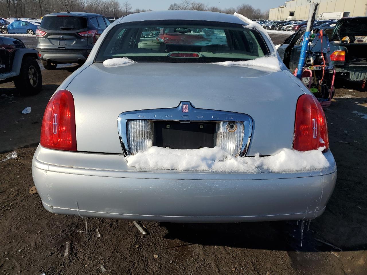 1999 Lincoln Town Car - Image 6