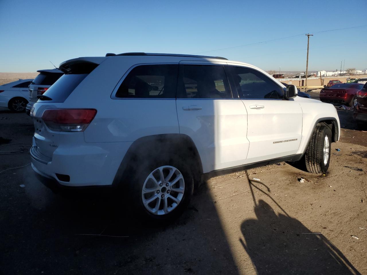 2014 Jeep Grand Cherokee - Image 3