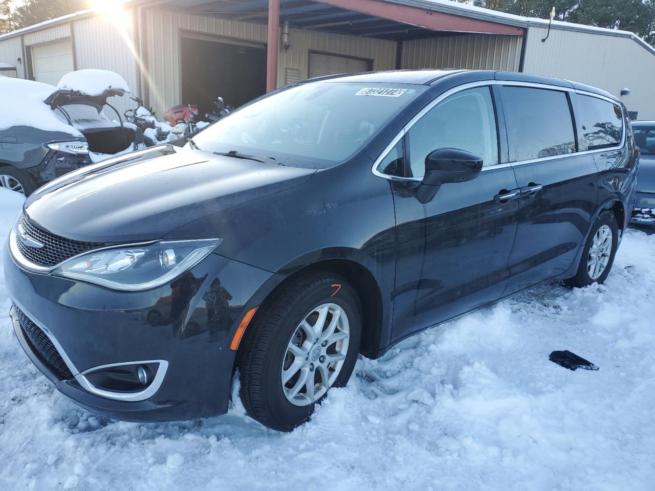 2020 Chrysler Pacifica - Image 1